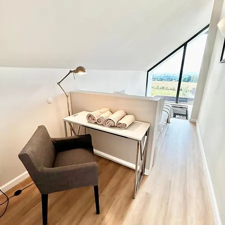 Hill41 Nest Kotlina Klodzka Kłodzko